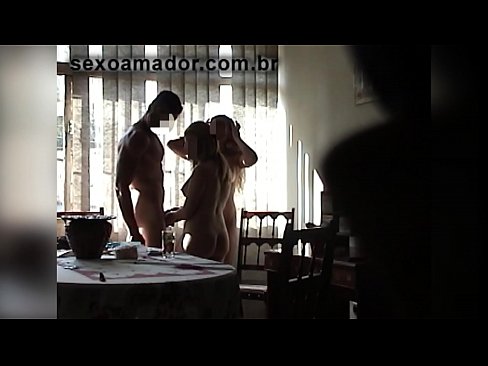 ❤️ Seksvriendinnen nodigen een reusachtige man uit en een triootje met hem ❌ Porn video at us nl.chancel.top ☑