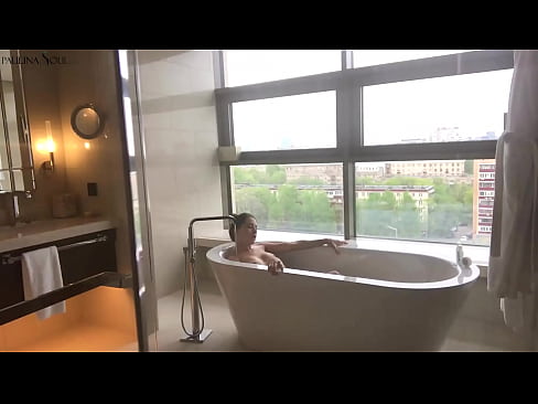 ❤️ Enorme babe die hartstochtelijk haar poesje aftrekt in de badkamer ❌ Porn video at us nl.chancel.top ☑