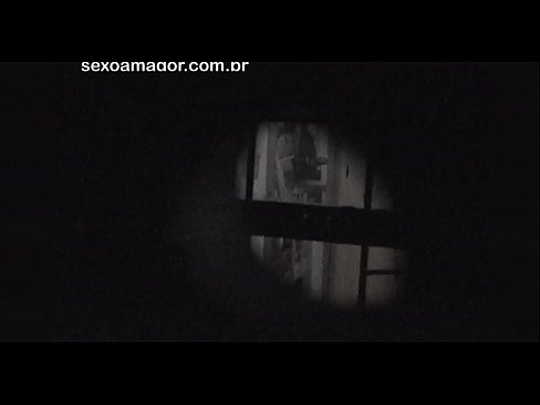 ❤️ Blondie wordt stiekem gefilmd door een voyeur uit de buurt, verstopt achter holle bakstenen ❌ Porn video at us nl.chancel.top ☑